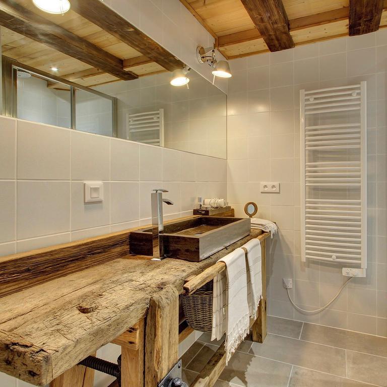L'Ours Blanc Lodge Le Biot Exterior photo